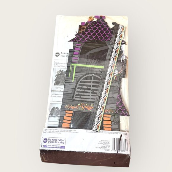 Wilton Halloween Haunted Manor Cupcake Stand Holds 12 Cupcakes Cardboard New - Picture 2 of 2